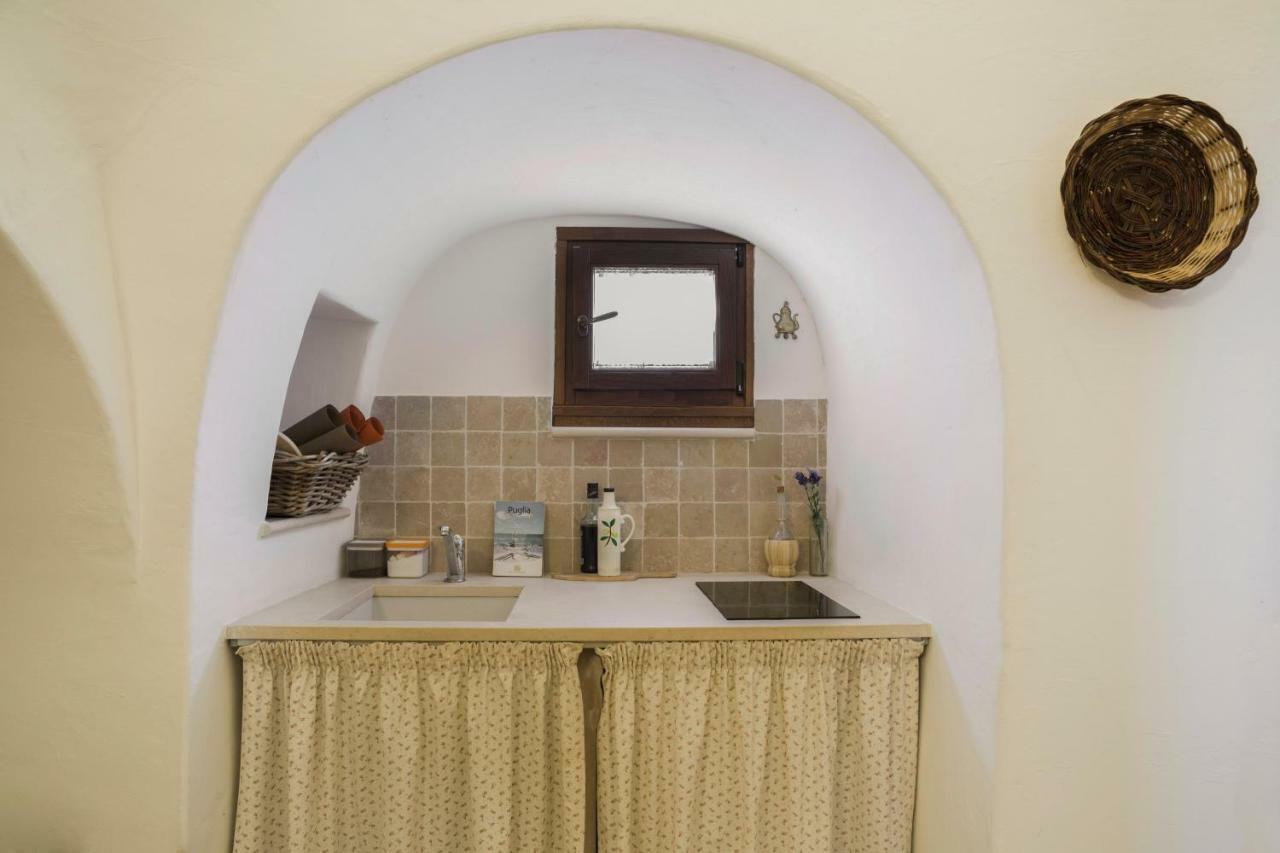 Il Trullo Del Viaggiatore Alberobello Exteriör bild